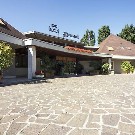 Hotel I Diamanti Garlasco Kültér fotó