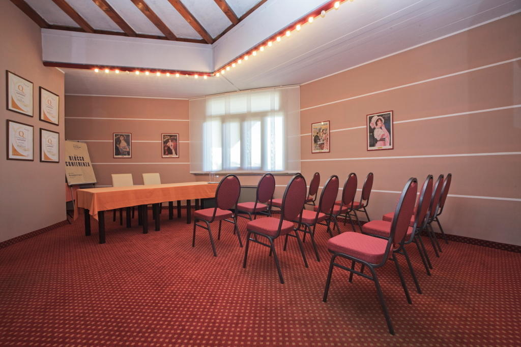 Hotel I Diamanti Garlasco Kültér fotó